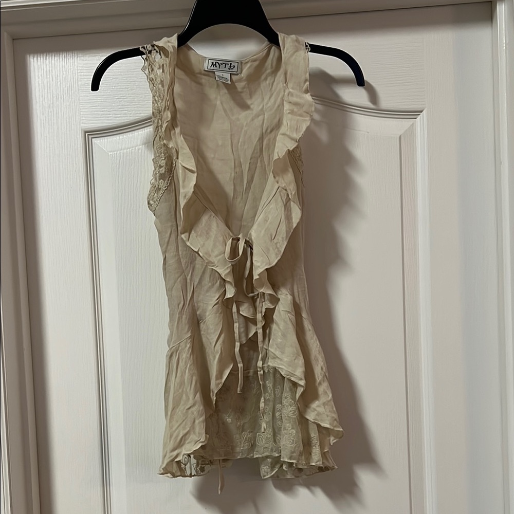 Vintage Cream Ruffle Sleeveless Top